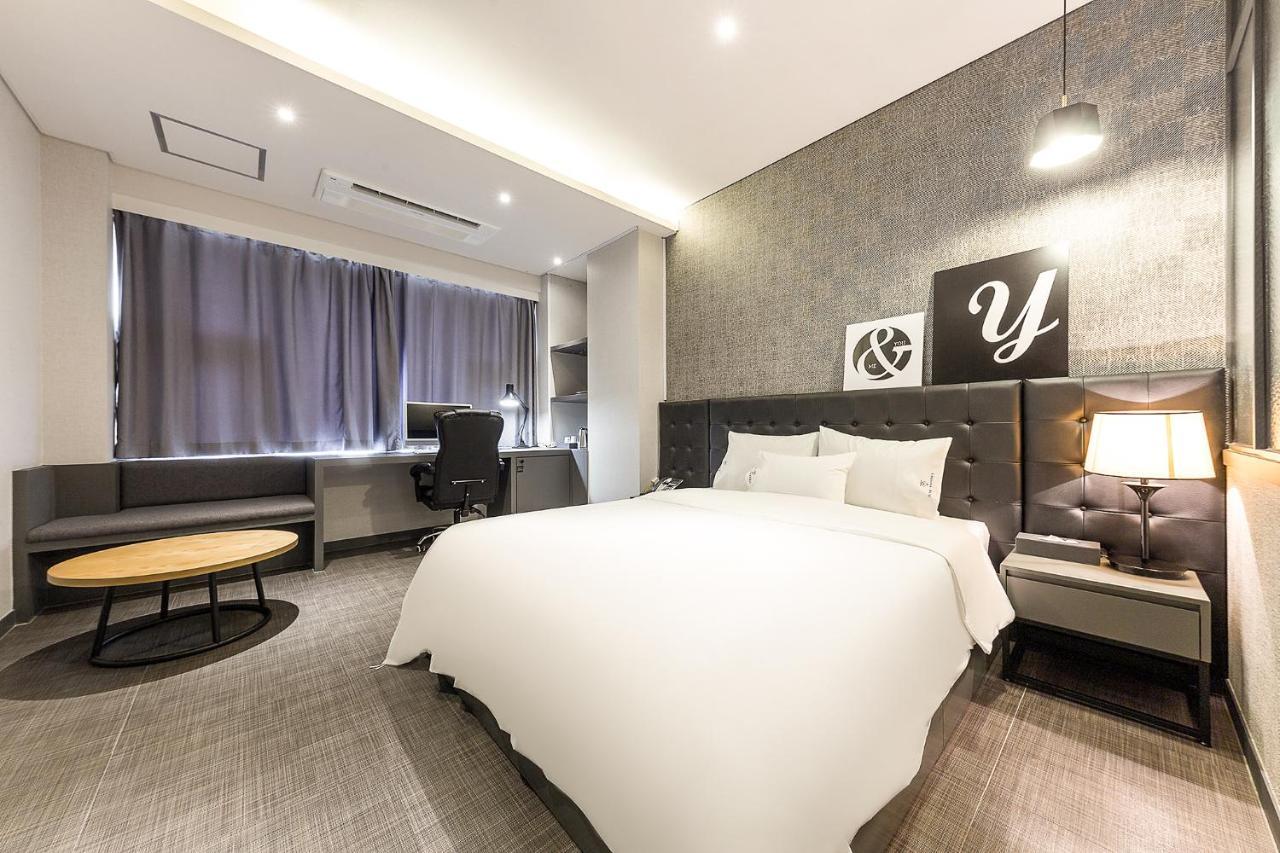 Business Joy Hotel Cheongju Exteriör bild